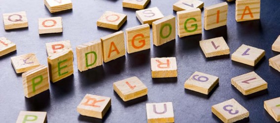 Hoy compartimos con ustedes, un informe producido en colaboración con SRI International, que propone diez innovaciones que ya están en vigencia, permitiendo a los docentes aplicar estrategias para mejorar la pedagogía, lo que crea beneficio en el rendimiento académico de los estudiantes. A continuación se presenta un informe completo, con explicaciones detalladas y ejemplos de cada estrategia de aprendizaje.